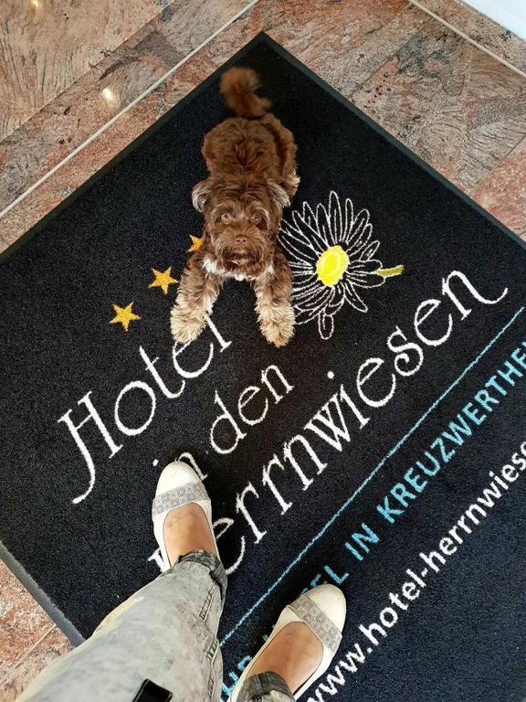 Hotel In Den Herrnwiesen Вертгейм Экстерьер фото