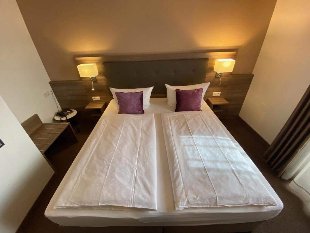 Hotel In Den Herrnwiesen Вертгейм Экстерьер фото