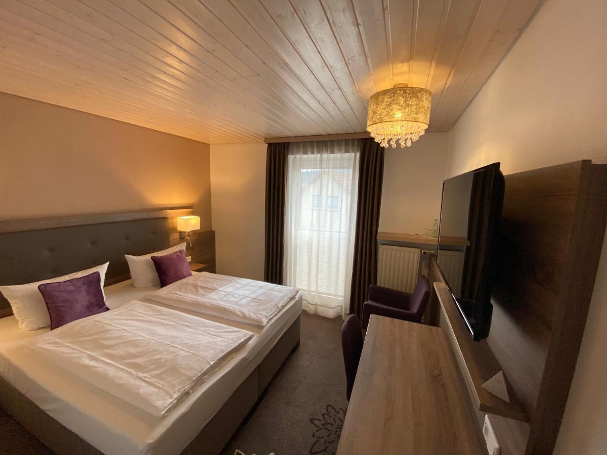 Hotel In Den Herrnwiesen Вертгейм Экстерьер фото