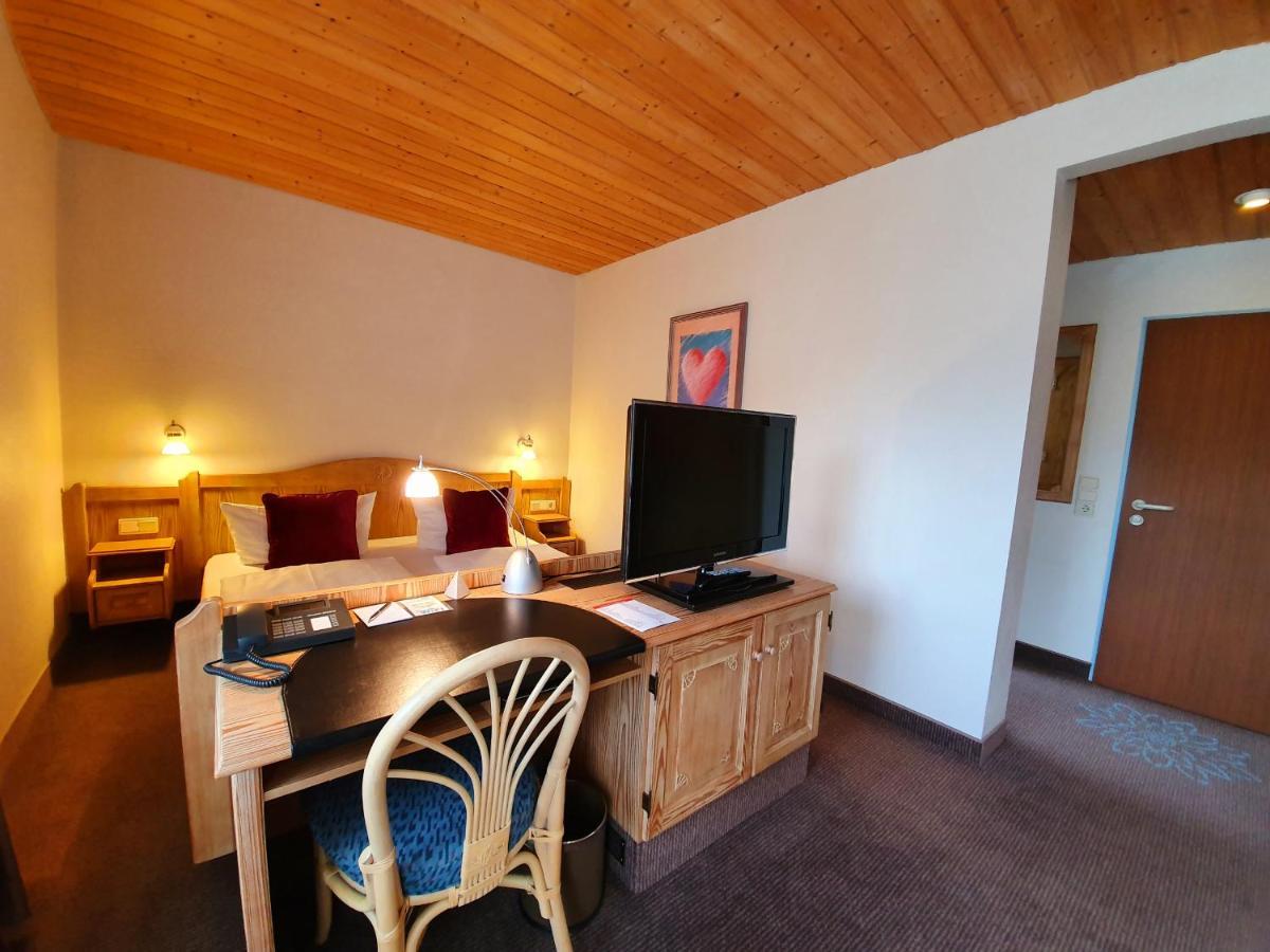 Hotel In Den Herrnwiesen Вертгейм Экстерьер фото
